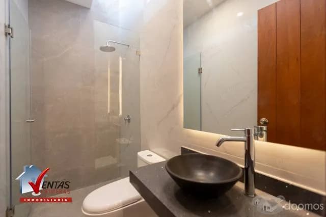 VENTA DE CASA DE ESTRENO EN LA RINCONADA DEL LAGO, LA MOLINA — foto 9