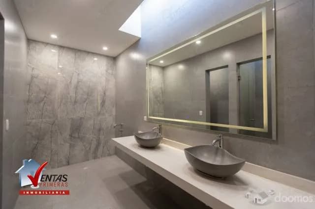 VENTA DE CASA DE ESTRENO EN LA RINCONADA DEL LAGO, LA MOLINA — foto 11