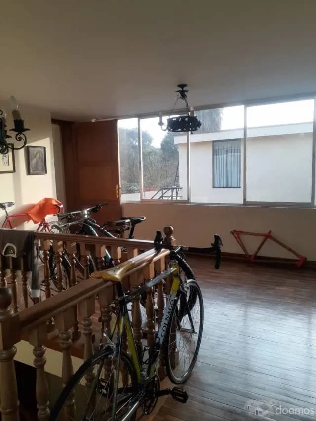 Vendo Casa en Av. Los Cedros cuadra 14 - Chacalacayo — foto 12