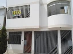 ¡Oportunidad de Inversión en Lima! Casa de 3 Pisos con 3 Departamentos Independientes (120 m²)