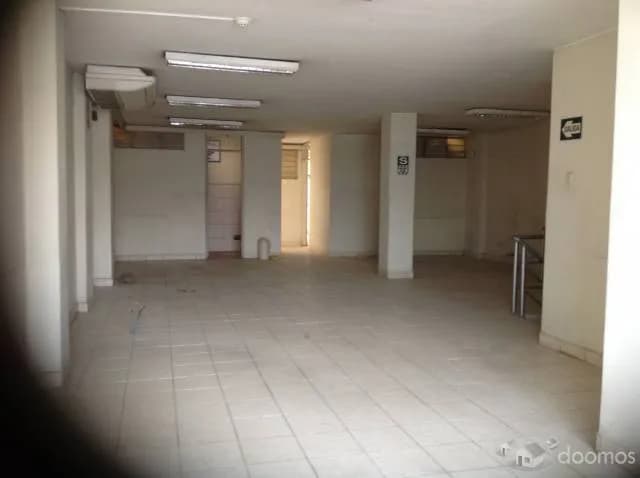 Edificio Comercial de 5 Pisos en Ate Vitarte 160m2 — foto 2