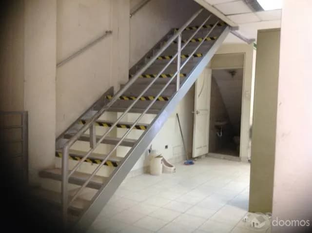 Edificio Comercial de 5 Pisos en Ate Vitarte 160m2 — foto 5