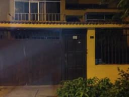 CASA EN VENTA - SAN MIGUEL ZONA RESIDENCIAL