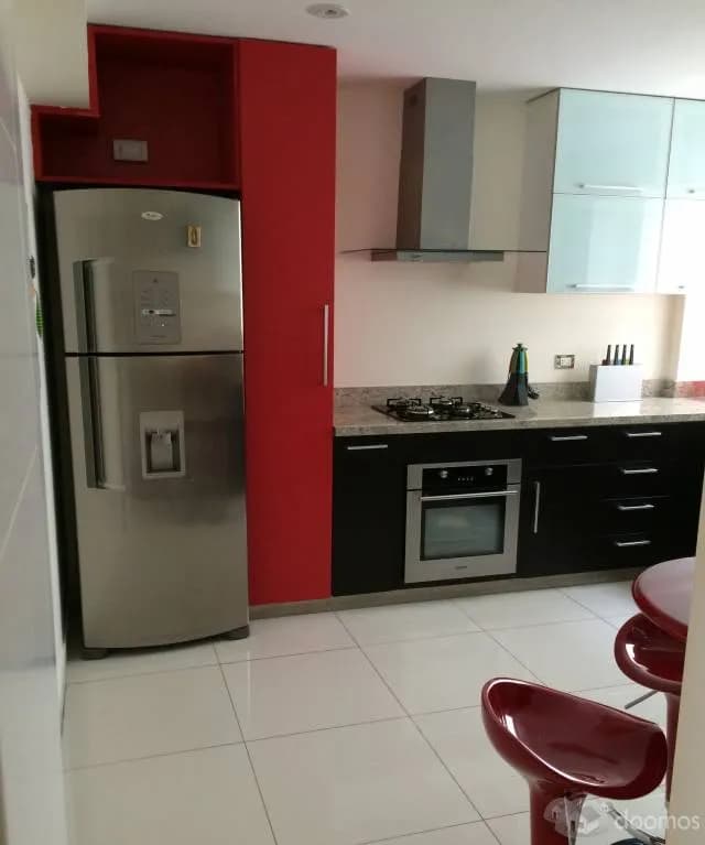 Venta de departamento de diseño duplex en La Aurora, Miraflores — foto 5