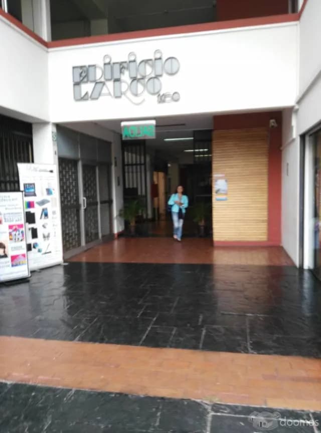 Alquilo Local en Miraflores Edificio Larco 1150 — foto 2