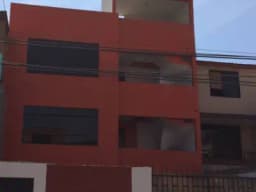 VENDO EDIFICIO DE ESTRENO 3 PISOS UBICADO EN SAN MIGUEL CERCA A PRECURSORES