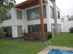 GRAN OPORTUNIDAD!!! Bella casa en Rinconada Baja, La Molina  AHORA $780,000