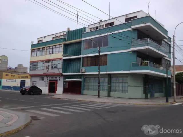 Remato Departamento de 107m2 para vivienda u oficina en Centro de Chimbote — foto 3