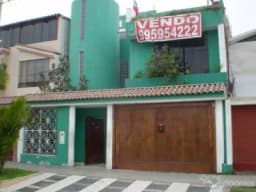PROPIETARIO VENDE CASA EN LOS CEDROS DE VILLA CHORRILLOS LIMA PERU