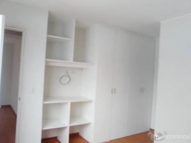 REMATO DEPARTAMENTO CASI NUEVO EN JESUS MARIA — foto 7