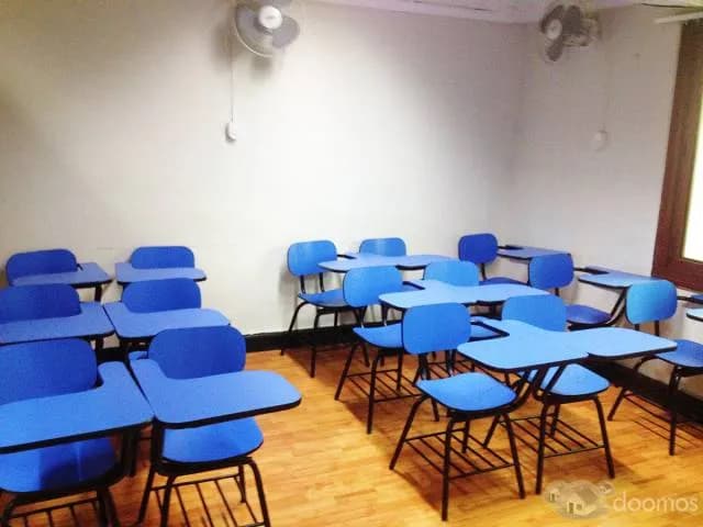 Alquiler de Aula con Proyector — foto 3