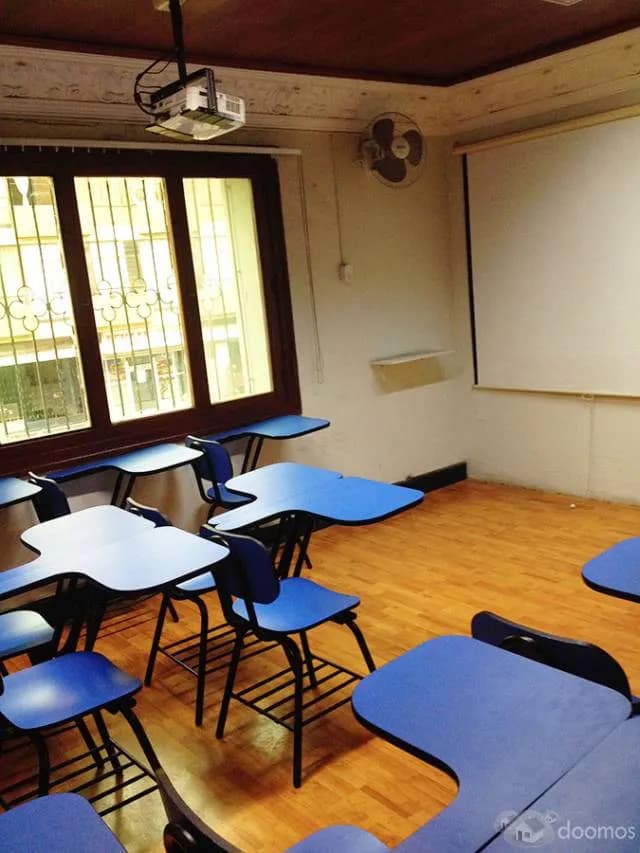 Alquiler de Aula con Proyector — foto 5