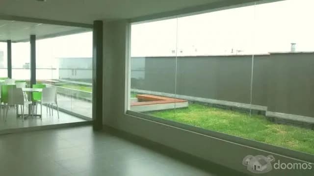 Amplia oficina de estreno con modernas áreas comunes, kitchenette. — foto 6