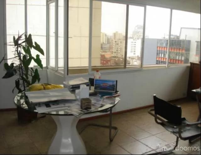 OFICINAS EN PARDO, 2 NIVELES, ALQUILER, VISTA A CALLE — foto 2