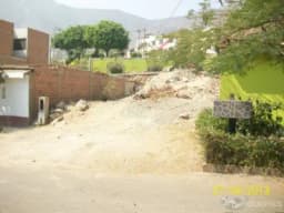 VENDO TERRENO 150M2 URB. LAS PRADERAS LA MOLINA
