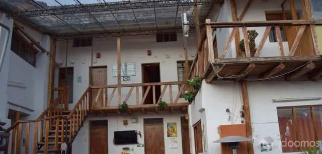 !!!SE VENDE!!! CASA COMERCIAL EN PLENO CENTRO HISTORICO — foto 2