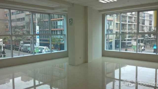 Alquiler de Local  520 m2 a 13490 Dólares — foto 1
