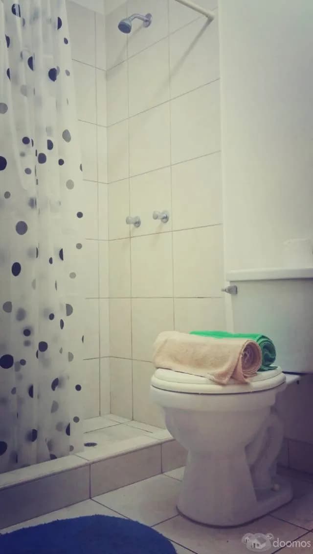 Alquilo linda habitación amoblada en Breña — foto 3