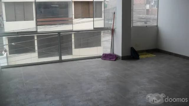 DEPARTAMENTO ESTRENO 3 PISO  CERCA SUNARP SJM  68,000 $ — foto 2