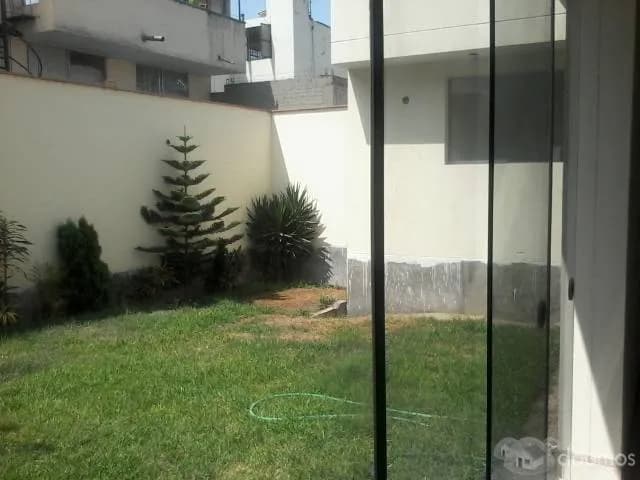 Se vende elegante casa de 300m2 en Surco — foto 6