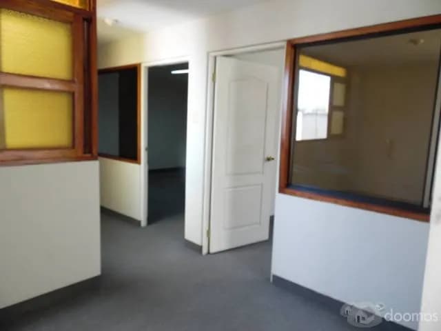 SE ALQUILA EXCLUSIVA OFICINA EN SAN BORJA — foto 6