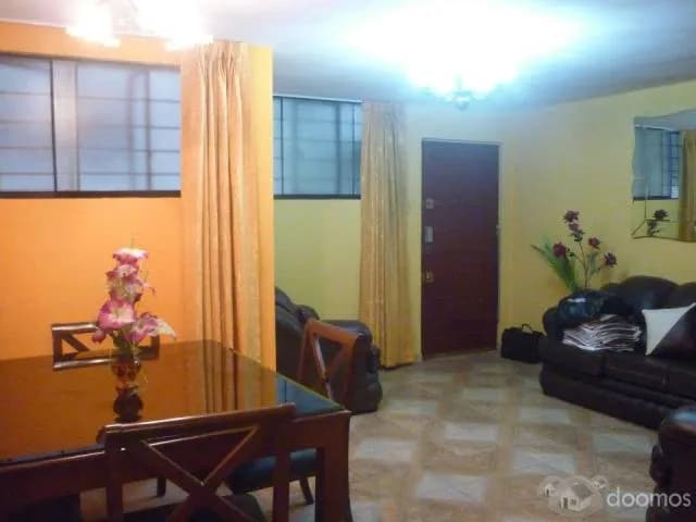 DEPARTAMENTO EN 2DO PISO- ARENALES — foto 1