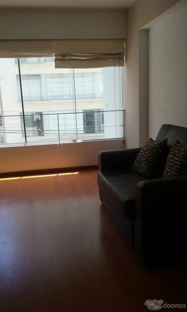 EXCELENTE DISTRIBUCIÓN  EN CALLE SAN MARTIN — foto 7
