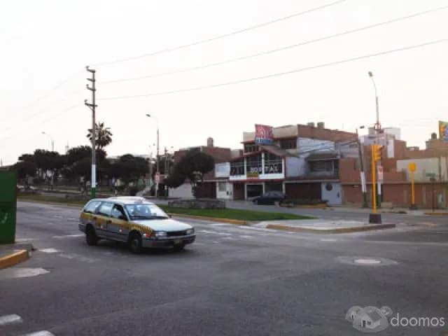ALQUILO LOCAL COMERCIAL LA PERLA — foto 3