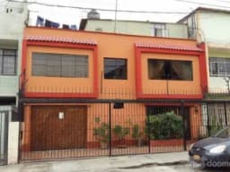 CASA BIEN CONSERVADA Y COMODA EN GUIRIOR 809 PUEBLO LIBRE