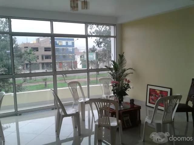 ALQUILO EN AVENIDA  LOCAL COMERCIAL EN ESTRENO — foto 3
