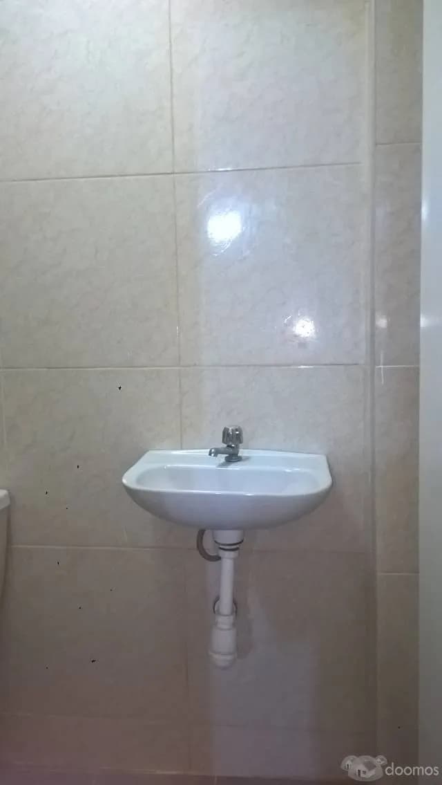Alquiler de Local  90 m2 en surquillo a 900 Dólares — foto 4