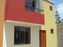 Alquilo casa en Jr. Huambacho de la Urb. Bs. As. Segunda Etapa - Nuevo Chimbote