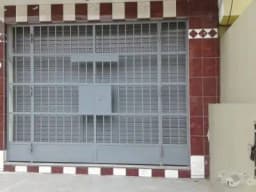 Se alquila local comercial