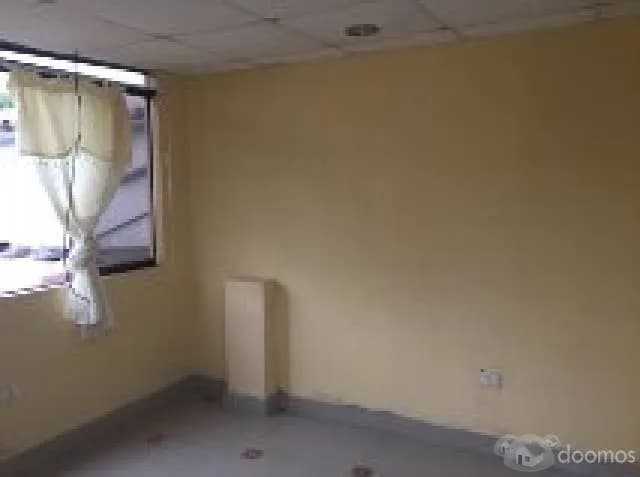 SE ALQUILA HABITACIÓN EN SAN ISIDRO — foto 1