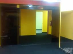 ALQUILO LOCAL COMERCIAL 4to. PISO AV. GRAN CHIMU