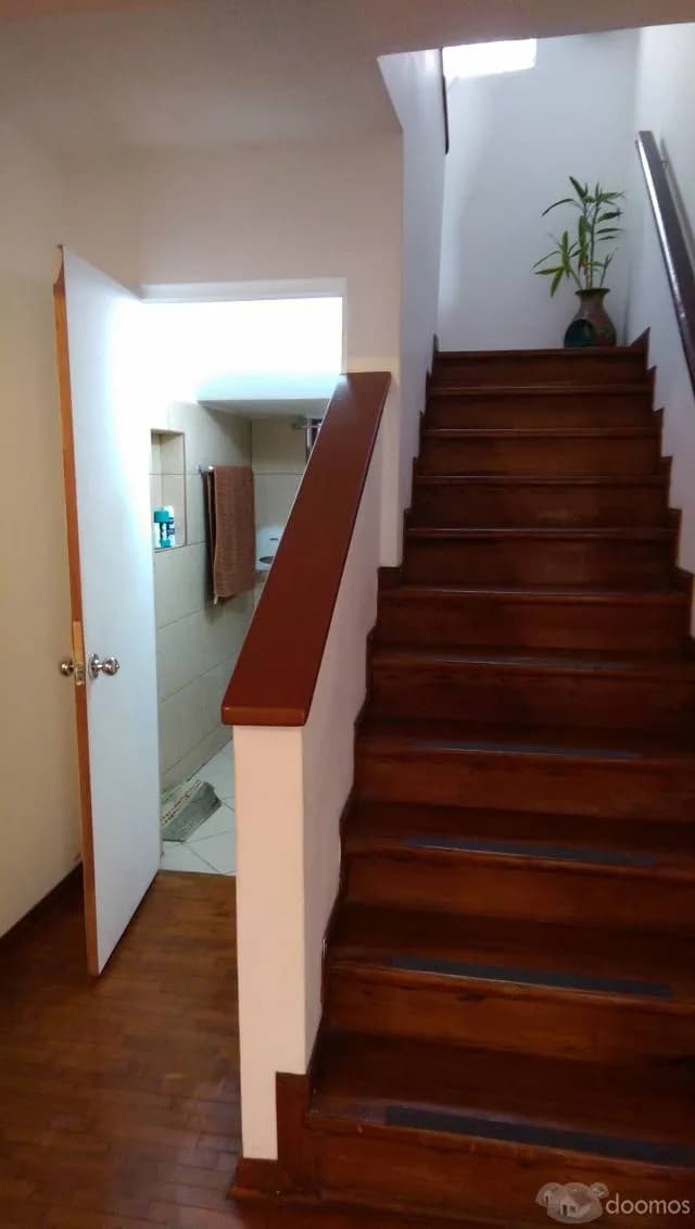 Se Vende Casa Salamanca de Monterrico  Frente a Parque — foto 4