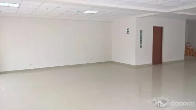 Alquiler de Local  520 m2 a 10000 Dólares — foto 7