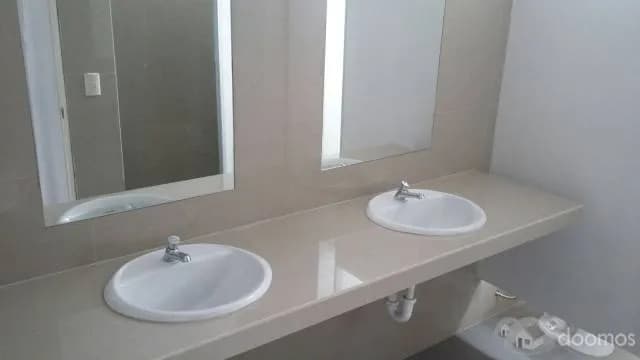 Alquilo oficina Implementada de 330 m2 en Miraflores a 5500 Dólares — foto 3