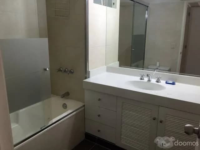 ALQUILO EXCLUSIVO DPTO FULL AMOBADO,CERCA A LARCOMAR, 3DOR, 120M2, USD1150 — foto 4