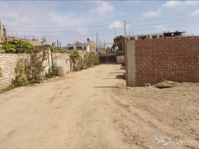 TERRENO FRENTE A MEGA-PLAZA DE CAÑETE — foto 1