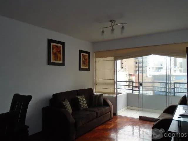 VENTA DEPARTAMENTO AMOBLADO EN MIRAFLORES CALLE ALCANFORES. — foto 1
