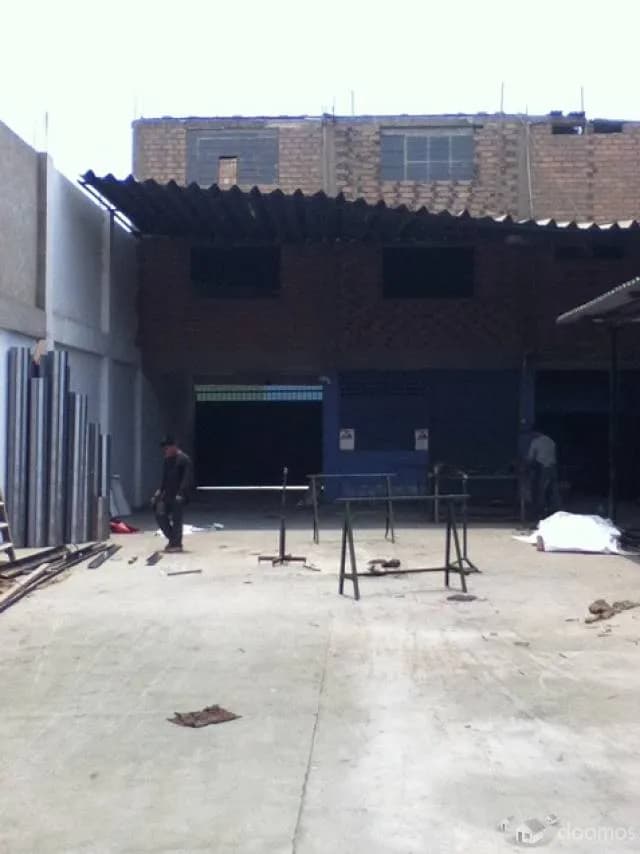 INMENSO LOCAL INDUSTRIAL O COMERCIAL - CÓD 2924 — foto 4