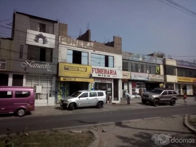 ALQUILER DE LOCAL COMERCIAL (ZONA DE BANCOS) — foto 3