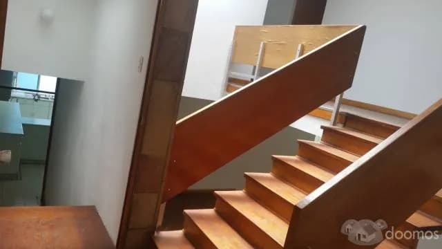 HERMOSA CASA IDEAL PARA EMPRESA — foto 5