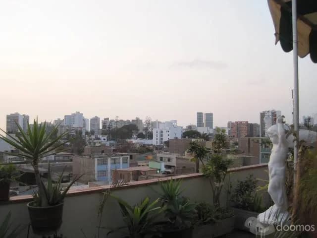 Depa para compartir con gran terraza — foto 1