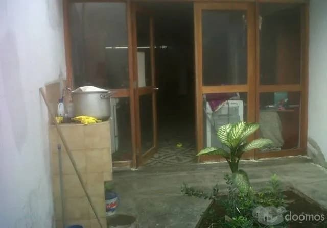 venta de 160 metros 1er piso SJM — foto 2