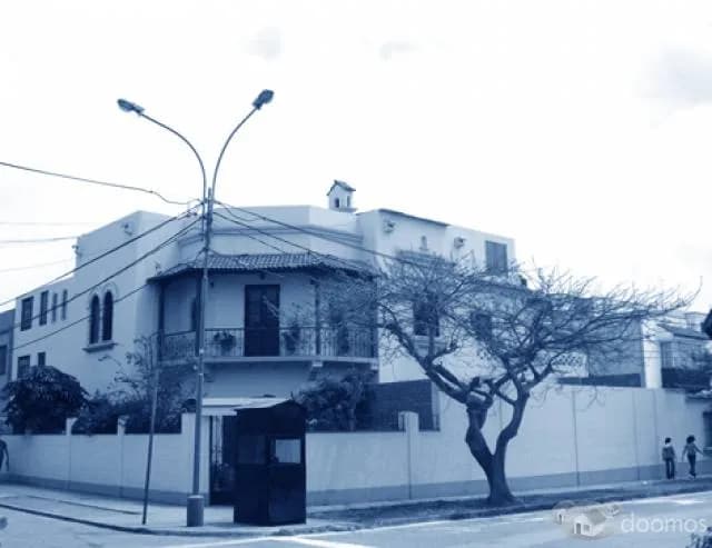 Se vende casa-local como terreno — foto 1