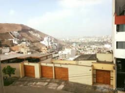 Departamento En Santiago de Surco - Las Casuarinas