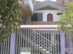 VENDO CASA EN LOS OLIVOS