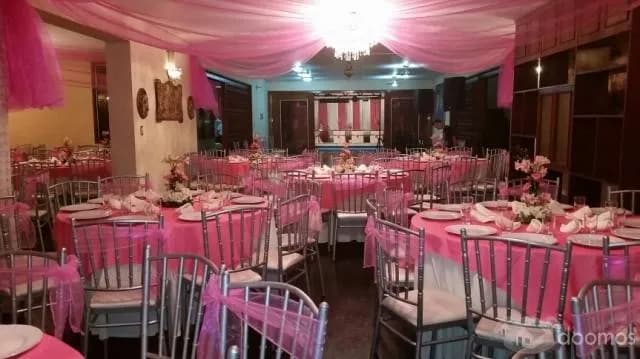 ALQUILO SALÓN CON PISCINA PARA EVENTOS EN SAN ISIDRO — foto 2